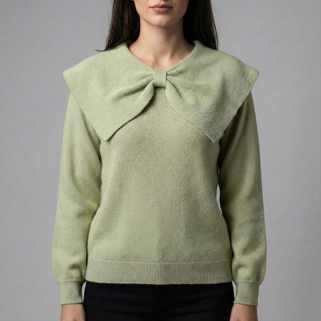 Sweater with bow collar