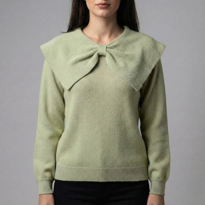 Sweater with bow collar