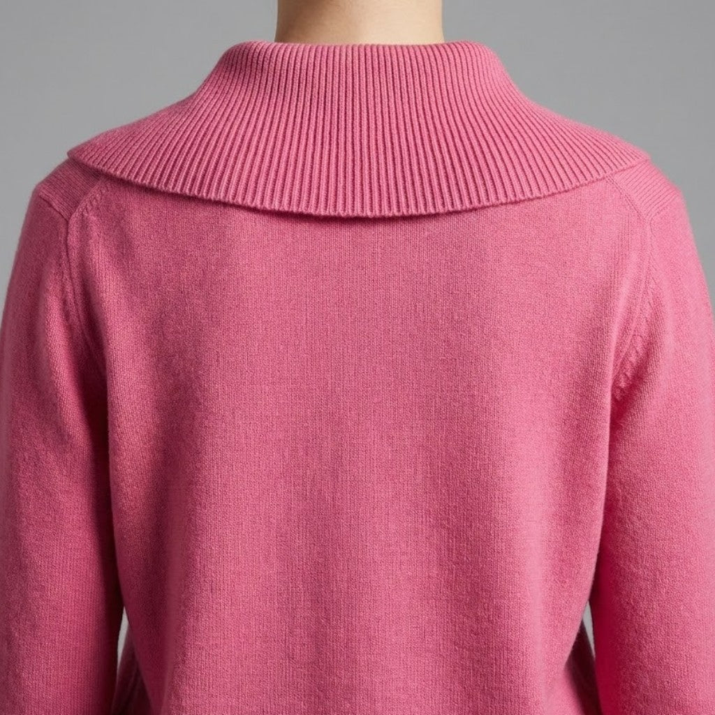 Lucia – Warm Sweater with Wide Collar